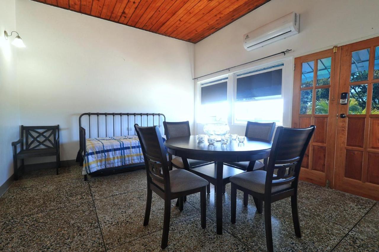 Appartamento Inviting 3-Bed Apt In Whim Estate- Nearscarborough Esterno foto